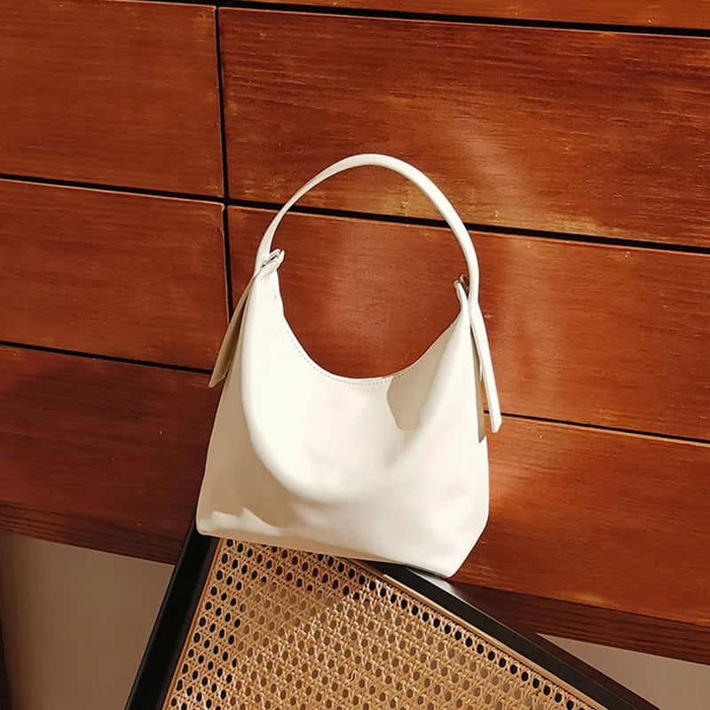 2025 New Women's Bag Trend Leather Portable Cross Body Bucket Bag Single Shoulder Bag Crossbody Handbag Female Versatile Commute