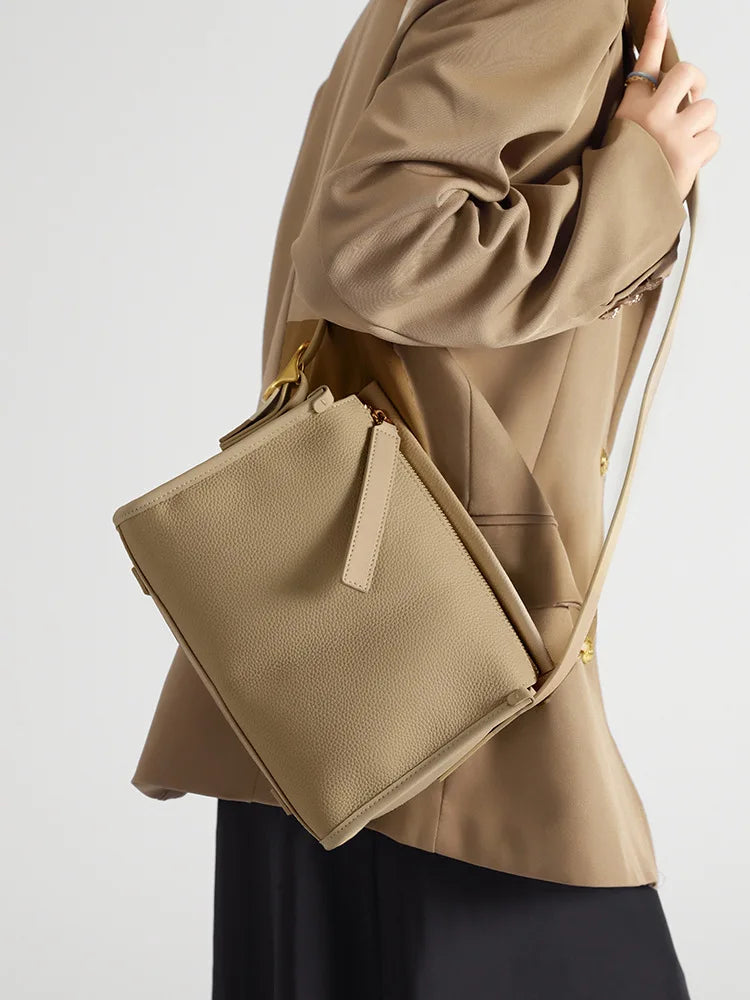 First layer cowhide women's single-shoulder Bag genuine leather 2026 new wome handbag pillow bag casual fashion crossbody bag