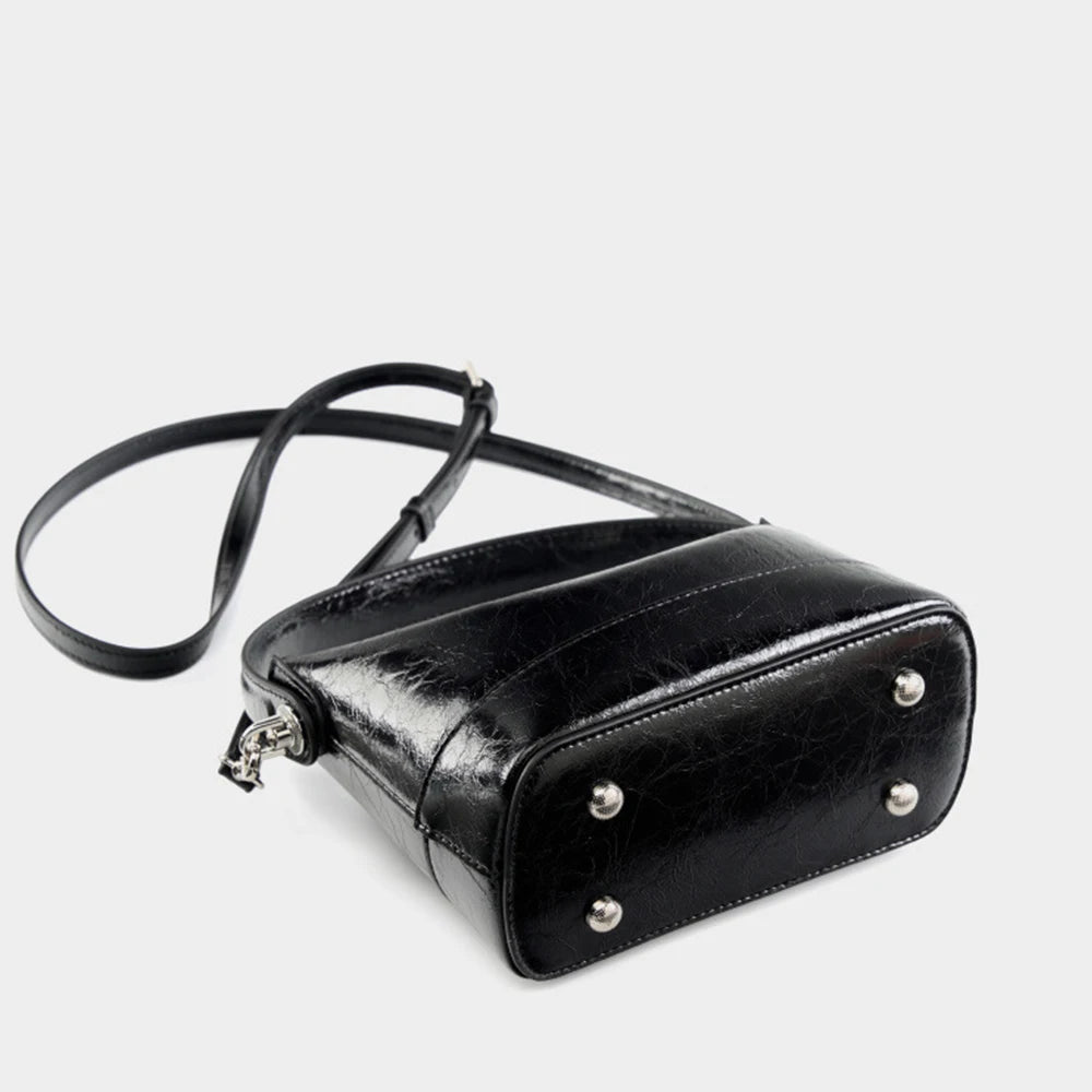 Luxury Designer Soft Genuine Leather Women's Handbag Fashionable Retro Shoulder Bag Casual Commuting Handbag crossbody bag