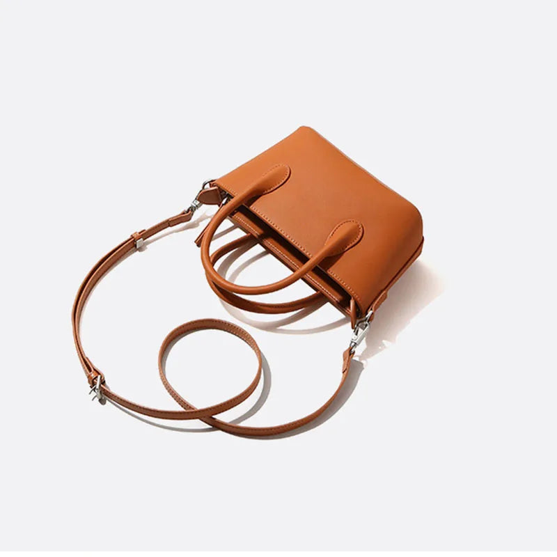 Retro Fashion Women's New Solid Color Shoulder Bag leather Material Versatile Commuter Women's Handbag