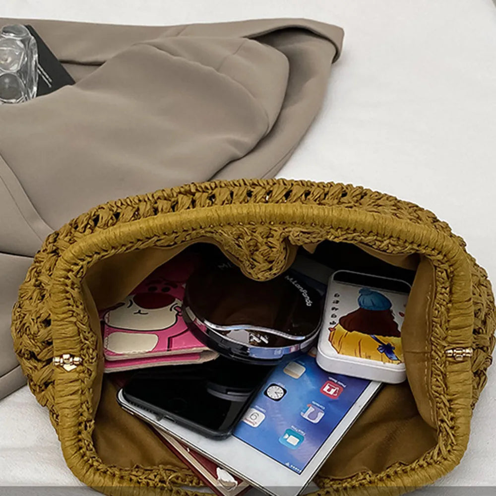 Faionable Artistic Handmade woven handbag for women in summer 2025, new high-end texture and stylish beach vacation handbag