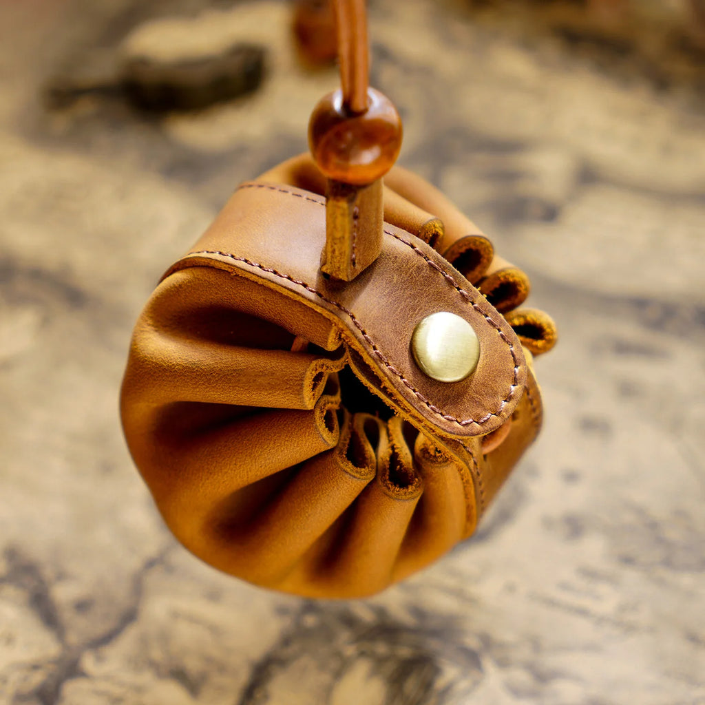 genuine leather Dice Bag Tray Design Viking Style Vintage Medieval Drawstring Pouch Handmade top layer cowhide coin purse