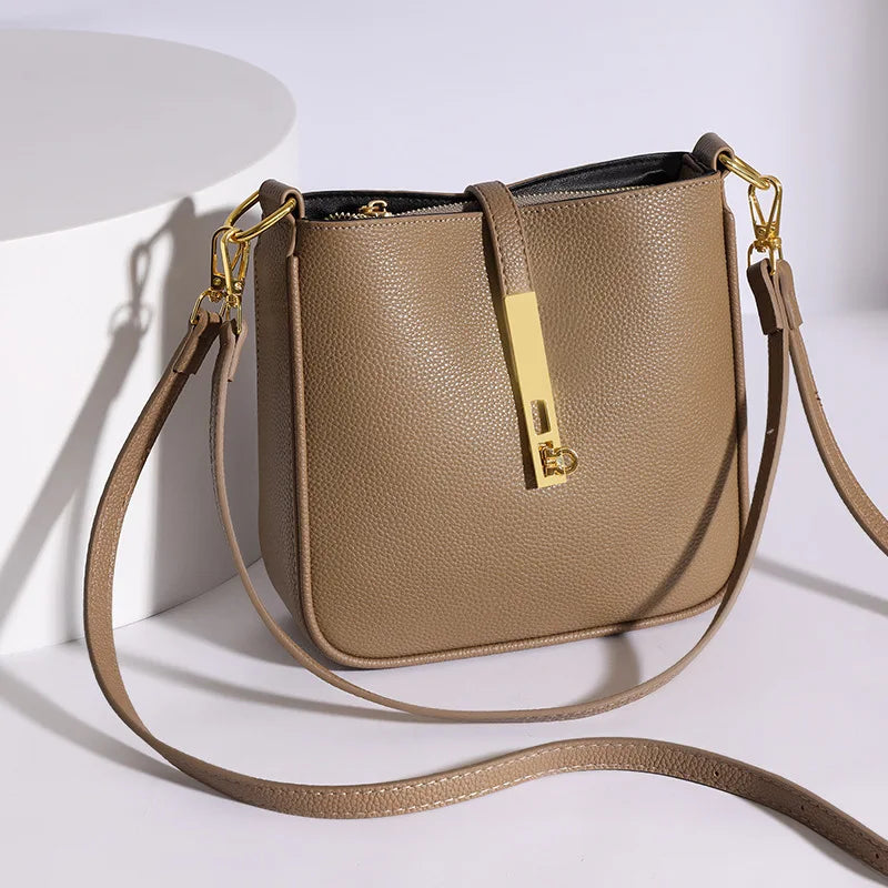 2025 new genuine leather Women's Crossbody Bag High Quality Handbag Fashion Underarm Bag French Versatile Shoulder Bag