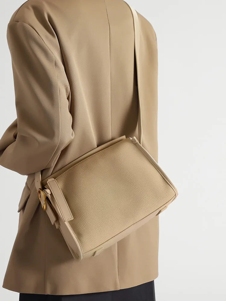 First layer cowhide women's single-shoulder Bag genuine leather 2026 new wome handbag pillow bag casual fashion crossbody bag